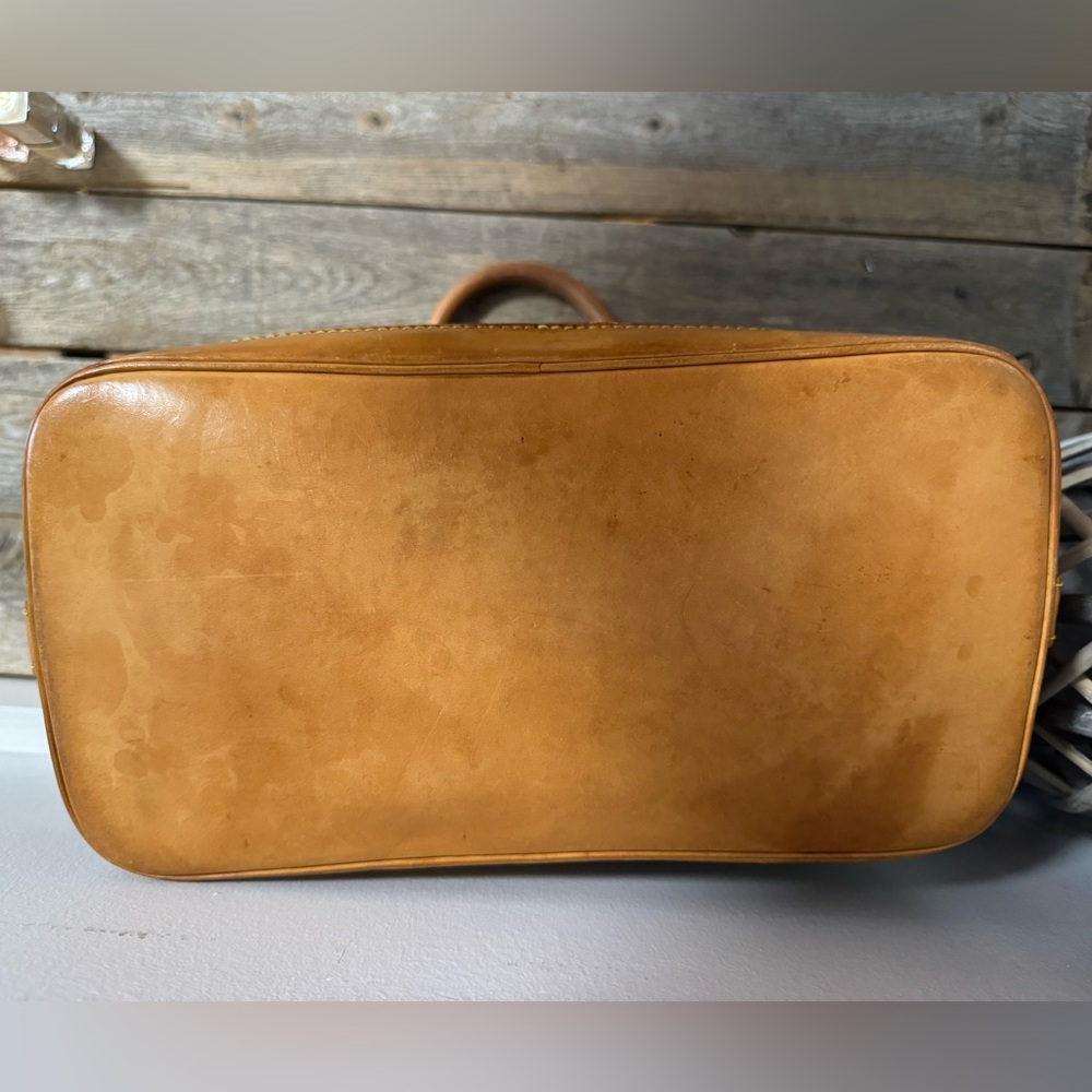 Louis Vuitton LV Monogram Alma PM - Picture 5 of 13